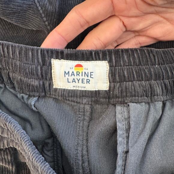 Marine Layer Men's Saturday Corduroy Short in Faded Black Size Medium - Picture 3 of 6